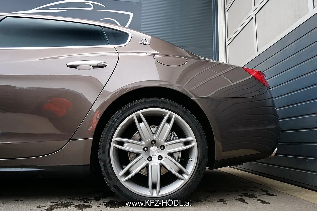 Maserati Quattroporte S Q4 Image 8